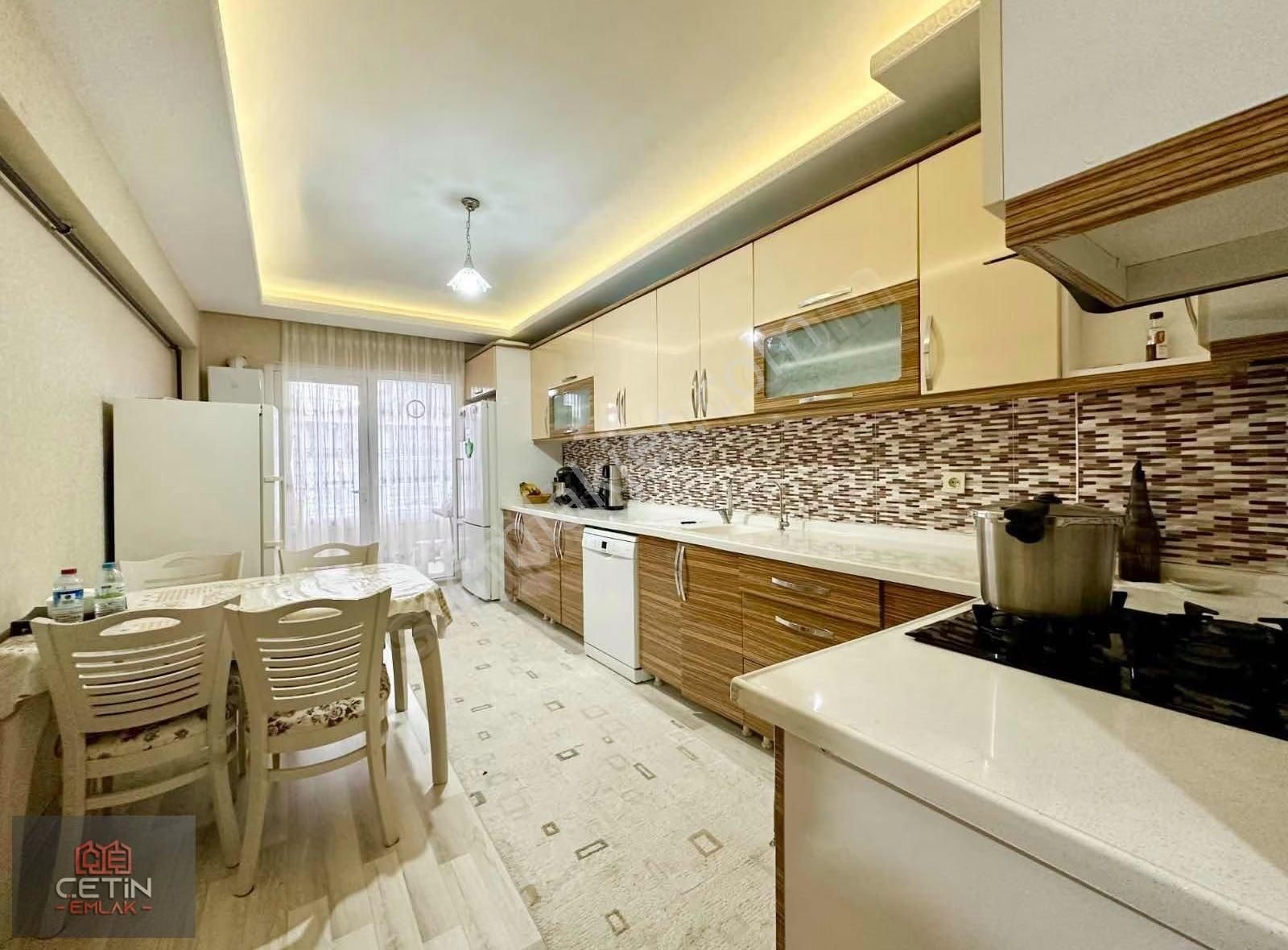 Protokol Yolu Yak.sitede 5.kat İçi Yapılı Teras Balkon Geniş 3+1 - Görsel 3