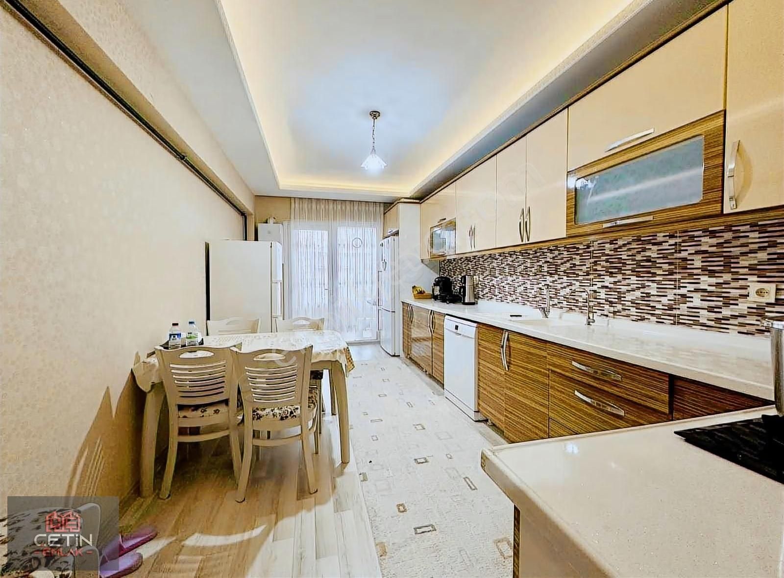 Protokol Yolu Yak.sitede 5.kat İçi Yapılı Teras Balkon Geniş 3+1 - Görsel 14