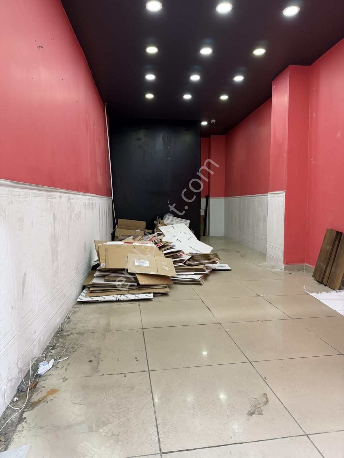 Real Home'dan İkitelli Caddesi Kiralık 45 M2 Düz Girişli Dükkan - Görsel 18