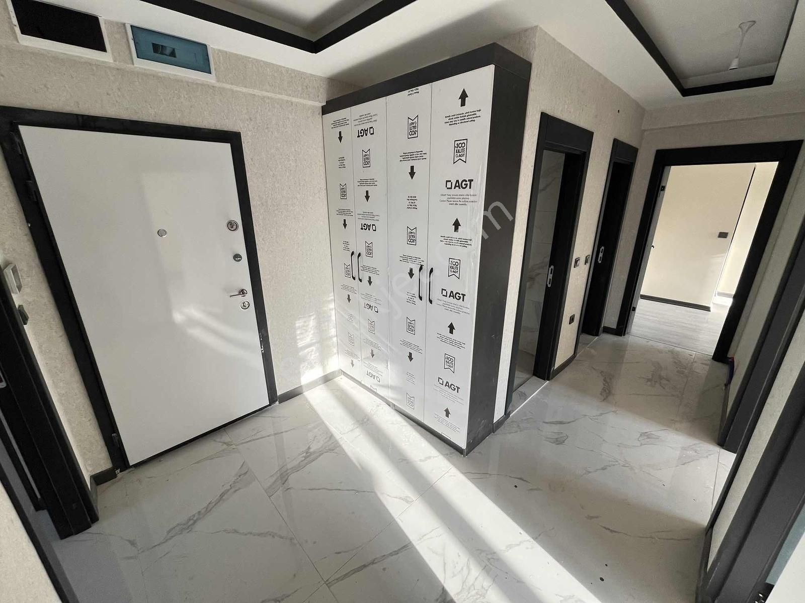 3+1 120m2 Ara Katta Emsalsiz Full Yapılı Ful Manzaralı Daire !! - Görsel 16