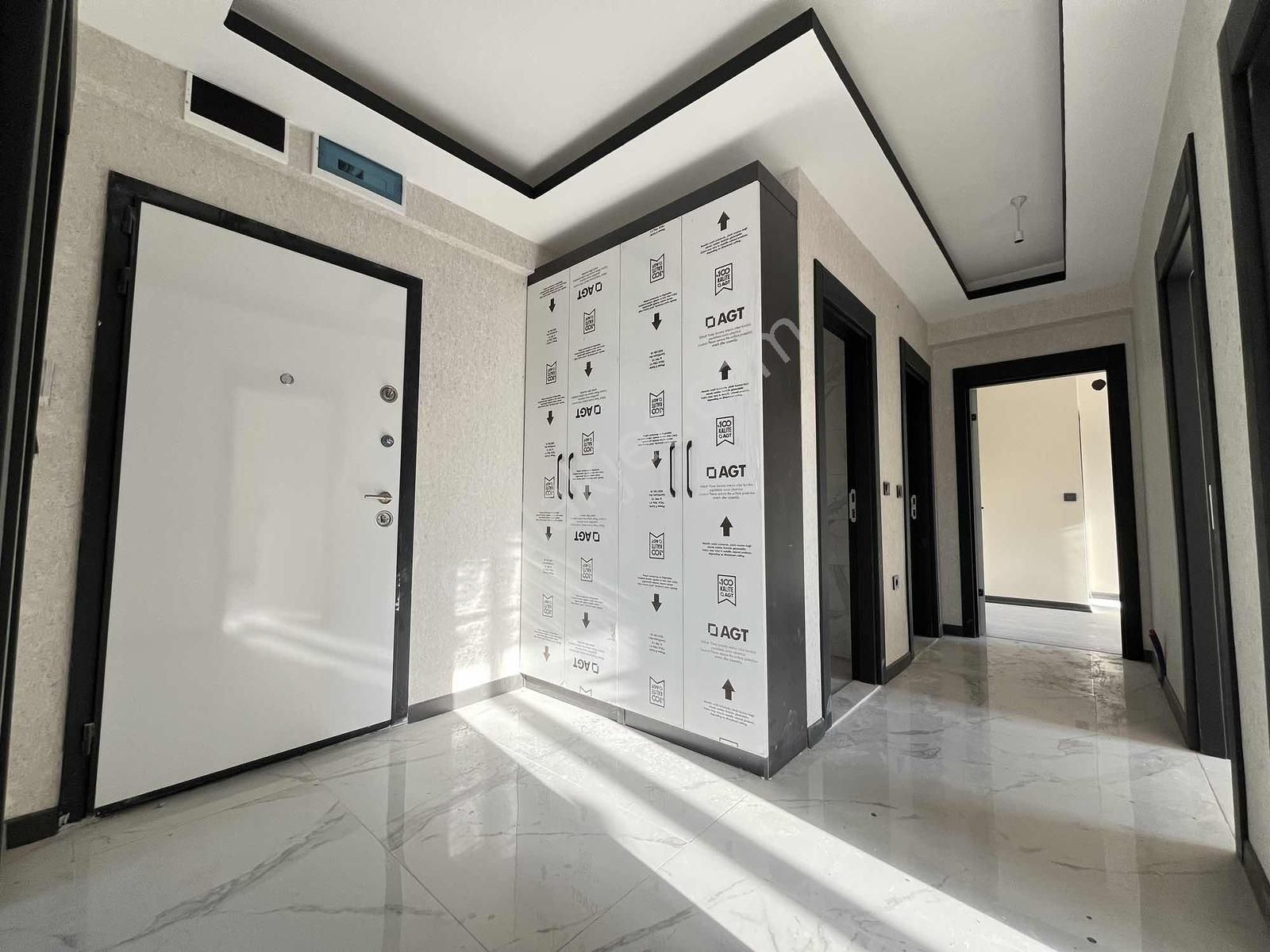 3+1 120m2 Ara Katta Emsalsiz Full Yapılı Ful Manzaralı Daire !! - Görsel 14