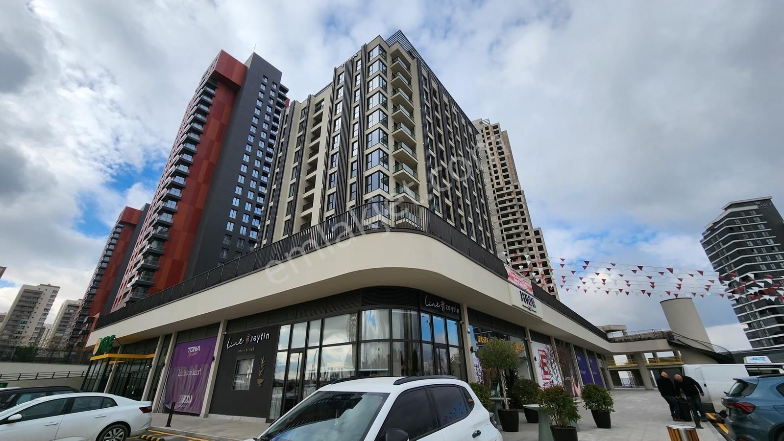 Tona Rezidans(residence) Prestijli 1+1 Satılık Çankaya Alacaatlı - Görsel 6