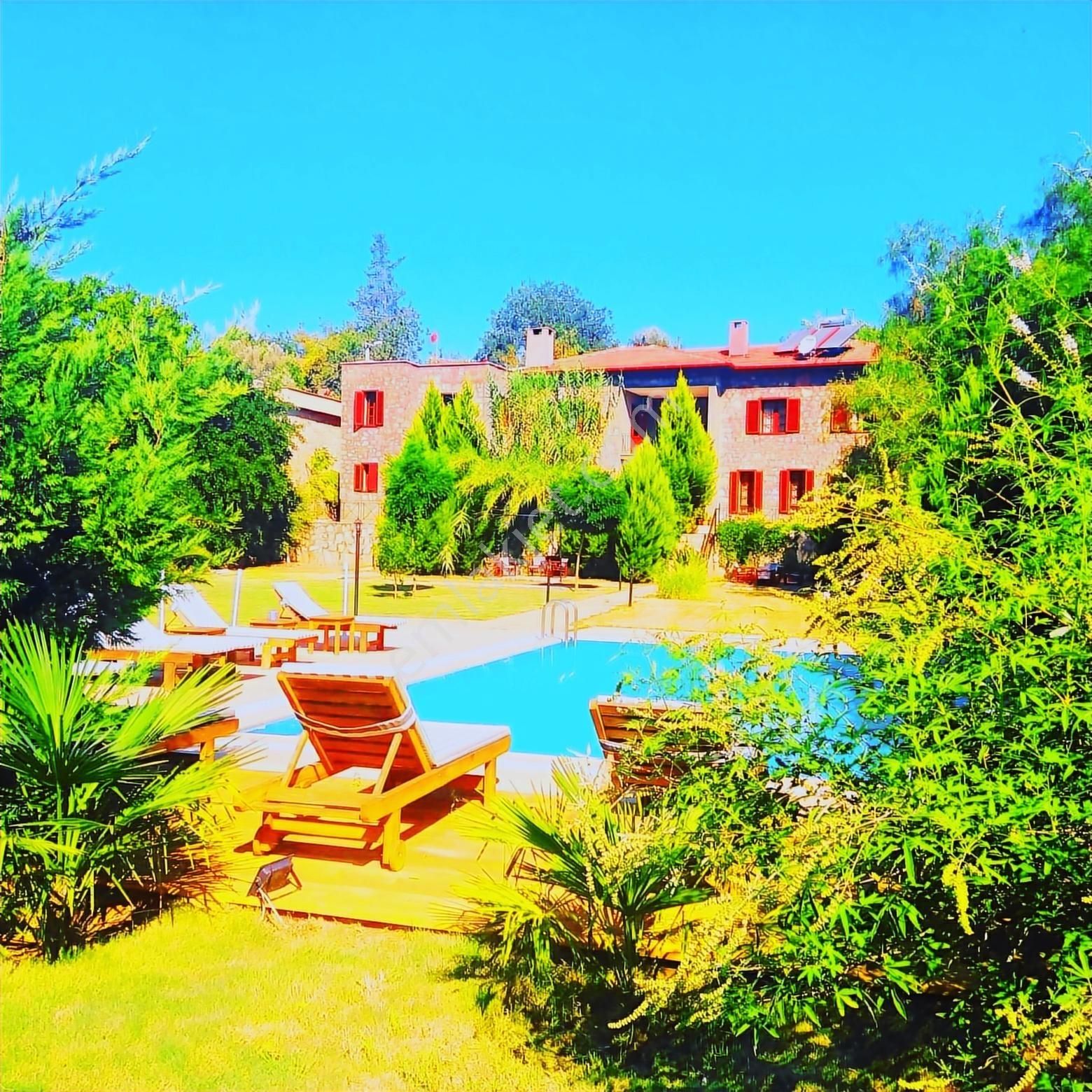 Kaya Köyde Şato Gibi Villa - Görsel 14