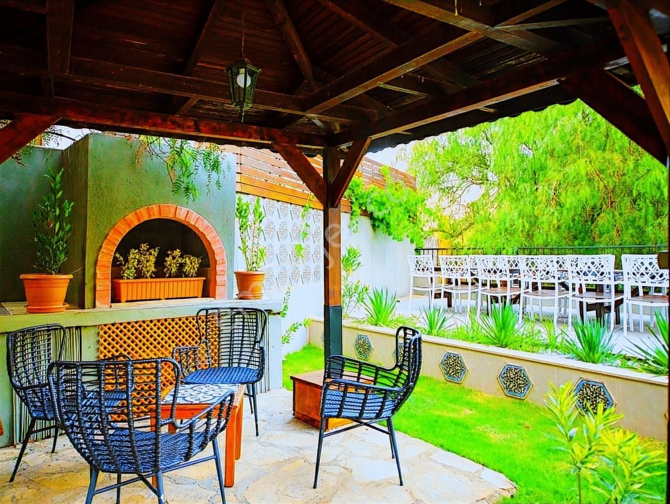 Kaya Köyde Şato Gibi Villa - Görsel 4