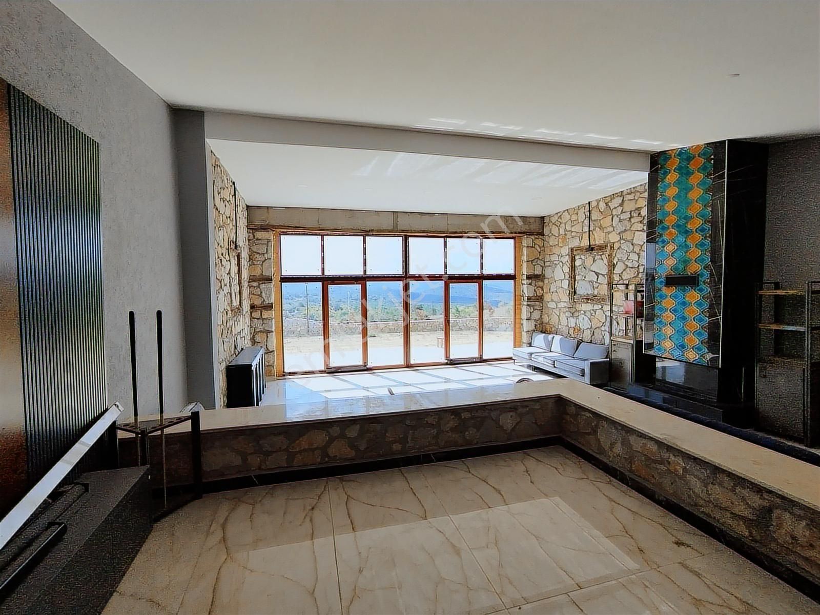 Bulvar Emlak'tan Satılık Mükemmel Manzaralı Taş Ev - Görsel 30