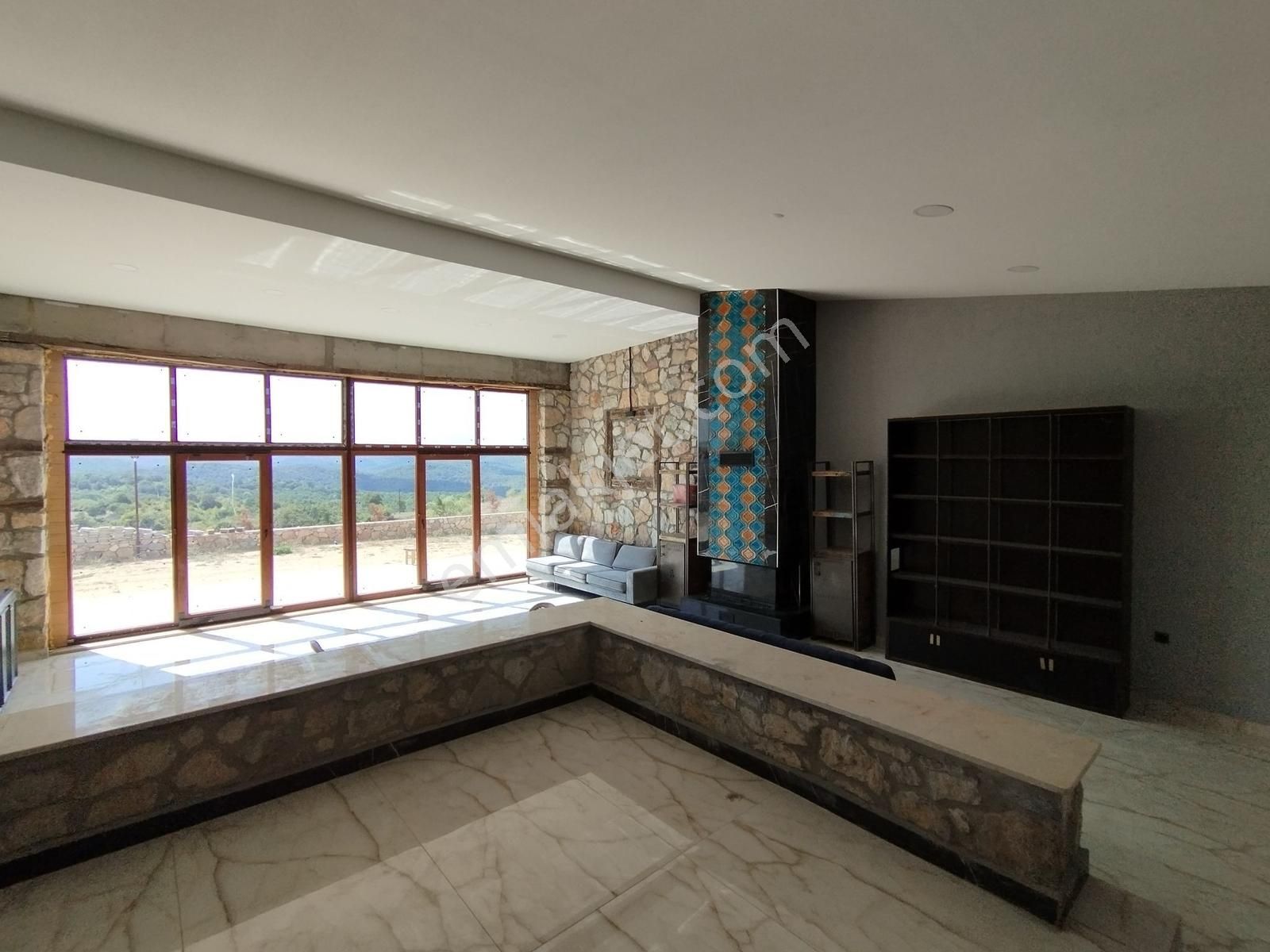 Bulvar Emlak'tan Satılık Mükemmel Manzaralı Taş Ev - Görsel 18