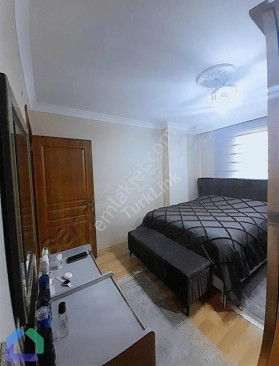 Sancaktepede Merkezi Konumda 2+1 Satılık Daire - Görsel 2