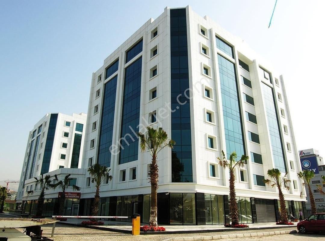 İtfaiye Onaylı Plazada Kiralık 100m2 2+1 Ofis Otopark