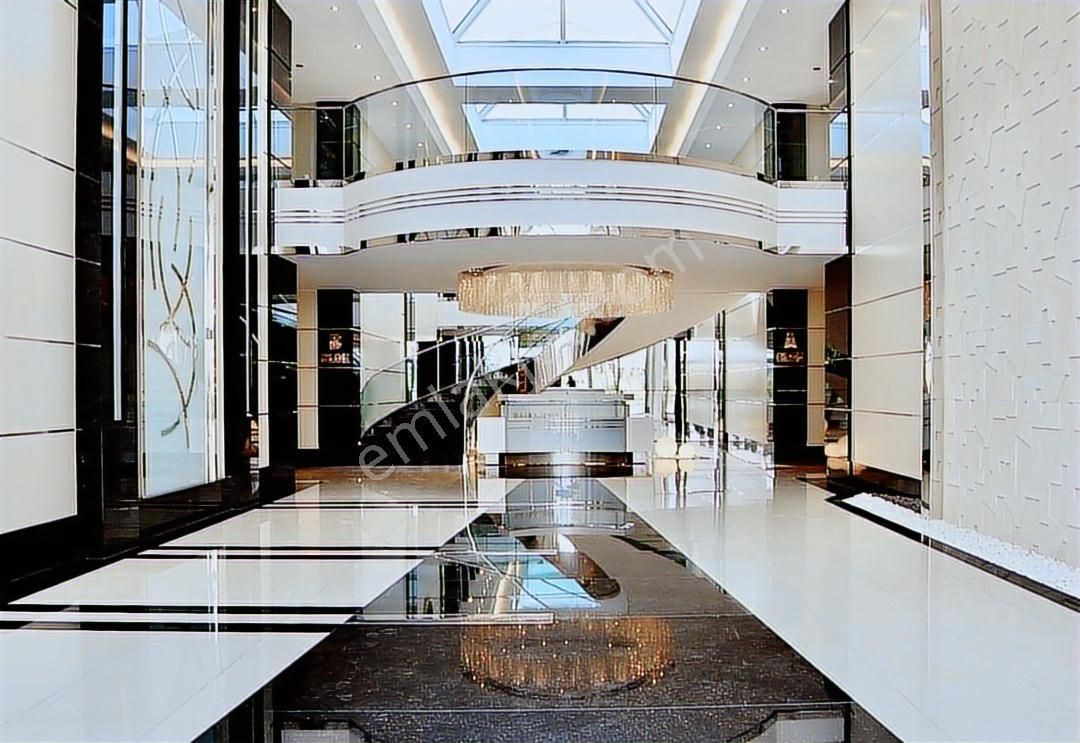 Bayraklı'da İtfaiye Onaylı Plazada Kiralık 75m2 Ofis 2+1 - Görsel 8