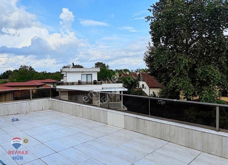 Remax Hür'den Sapanca'da Bağdat Cad Lüx Villa - Görsel 20