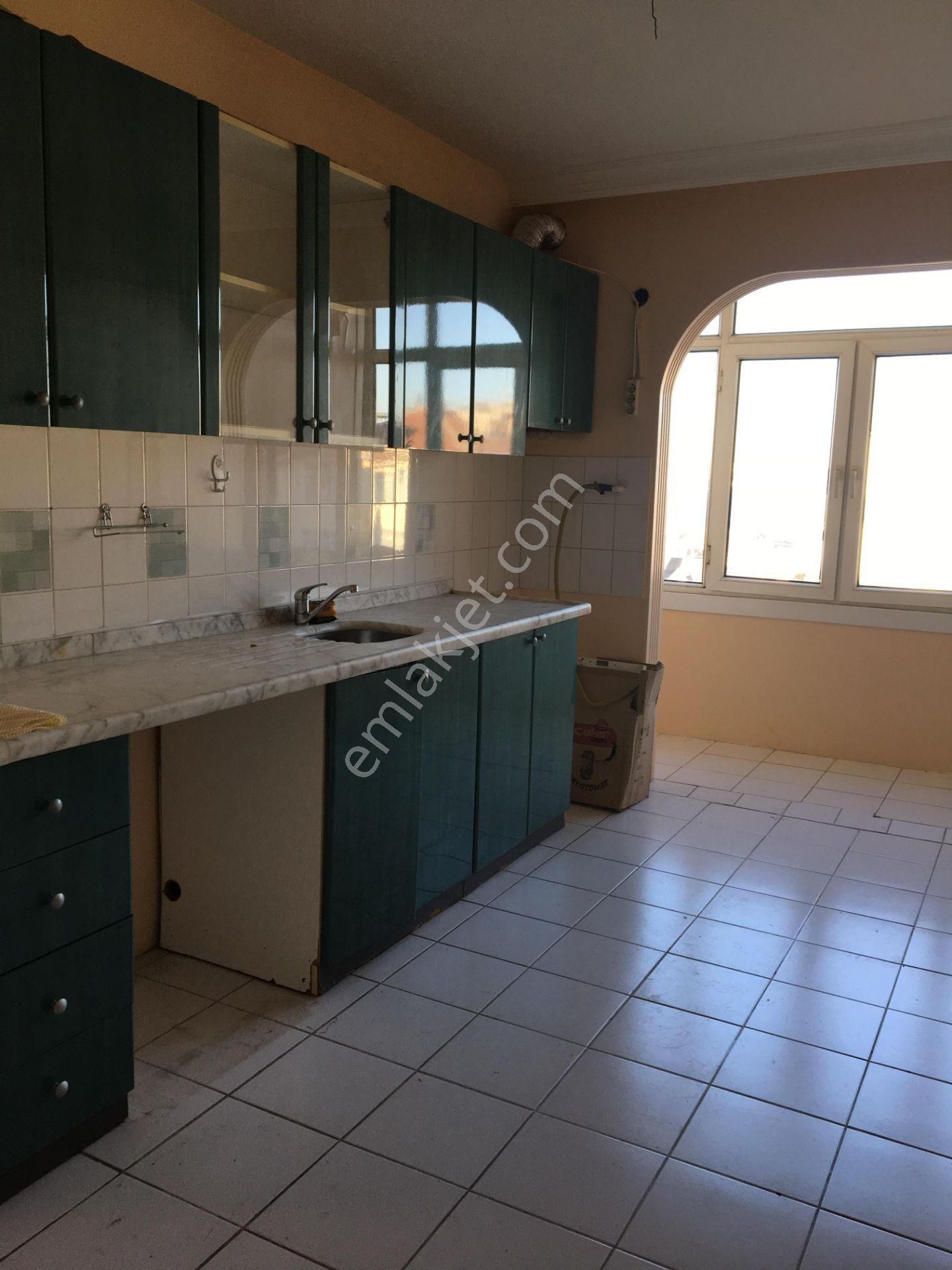 Gumuspala'da 3+1 Metrobuse 8 Dk, Gol Manzaralı, Yatırımlık Satılık Daıre - Görsel 5