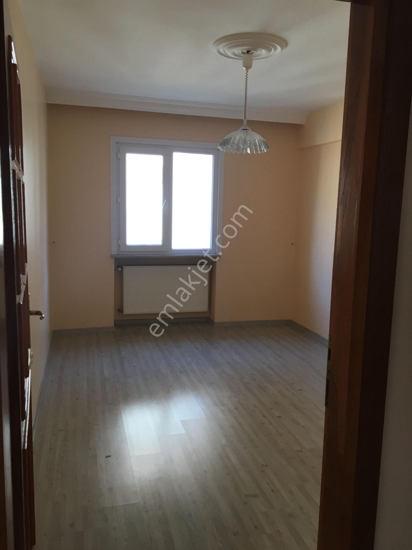 Gumuspala'da 3+1 Metrobuse 8 Dk, Gol Manzaralı, Yatırımlık Satılık Daıre - Görsel 7