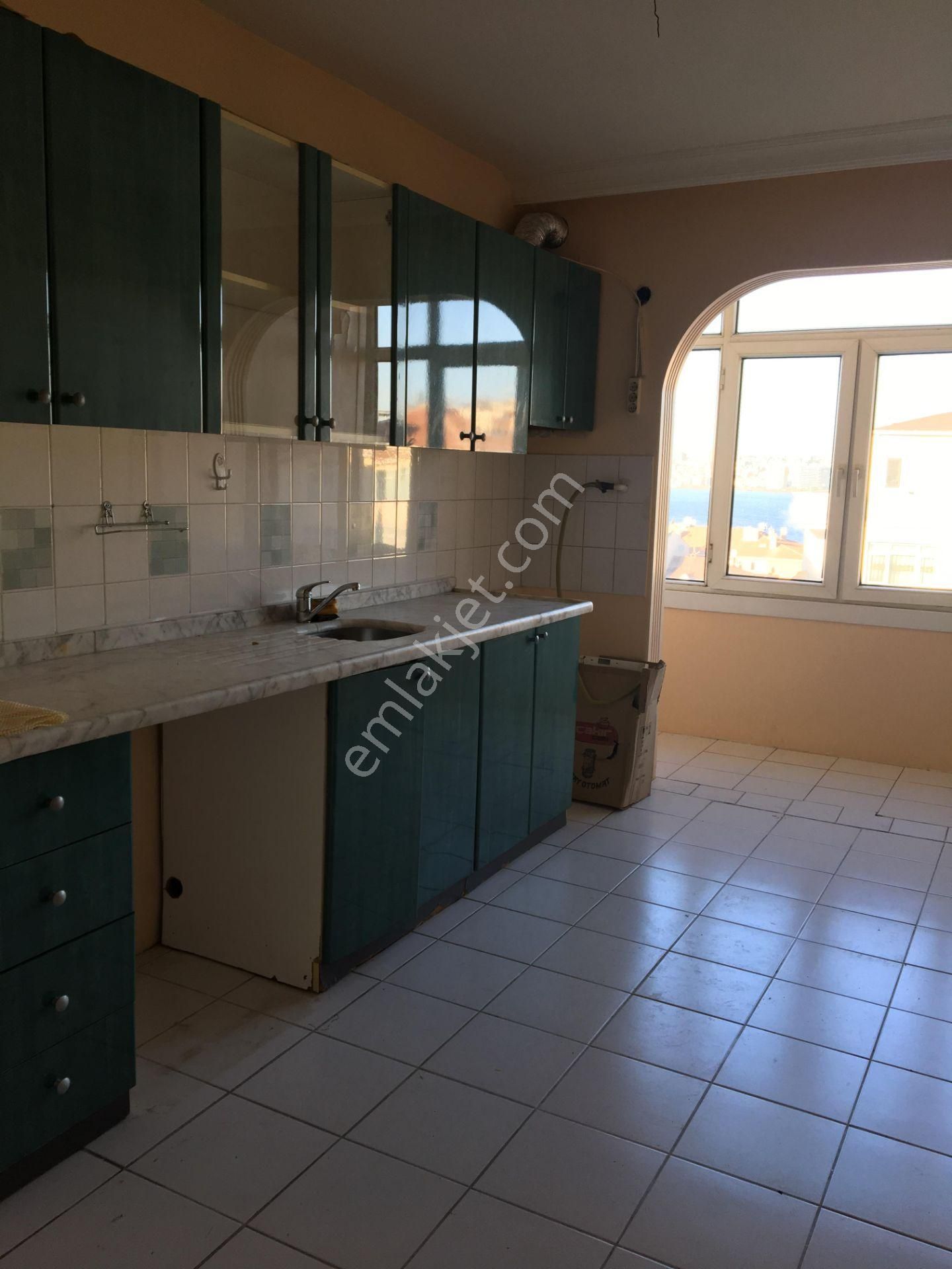 Gumuspala'da 3+1 Metrobuse 8 Dk, Gol Manzaralı, Yatırımlık Satılık Daıre - Görsel 4