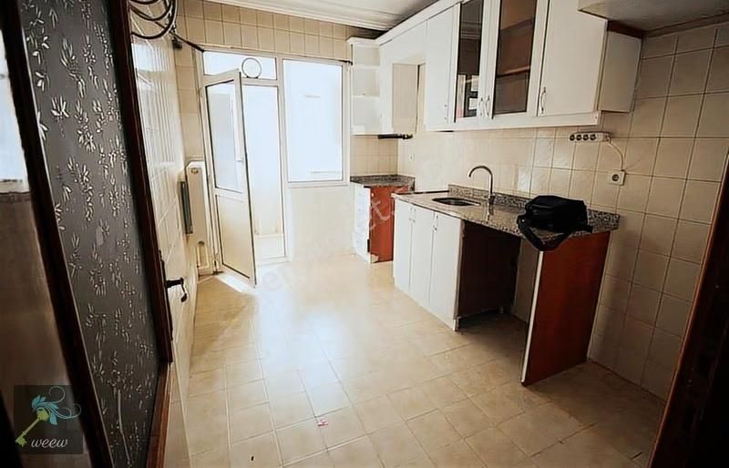 Çorlu Merkezde Emsal Altında Fiyat | 350 M² | Teraslı 6+1 Dublex - Görsel 24