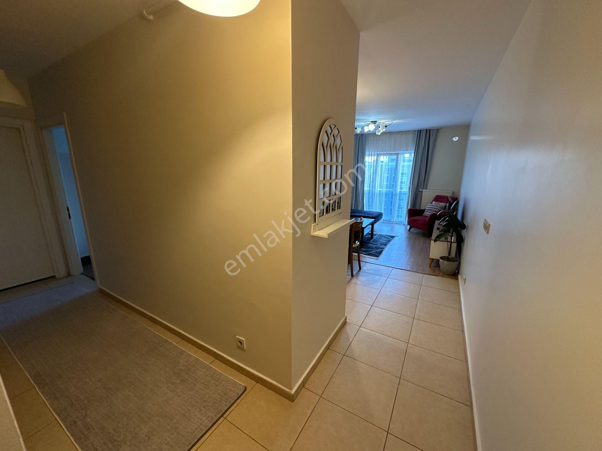 Zeytinburnu Sahilpark Konutları 1+1 Eşyalı Daire Kısmi Deniz Manzaralı - Görsel 19