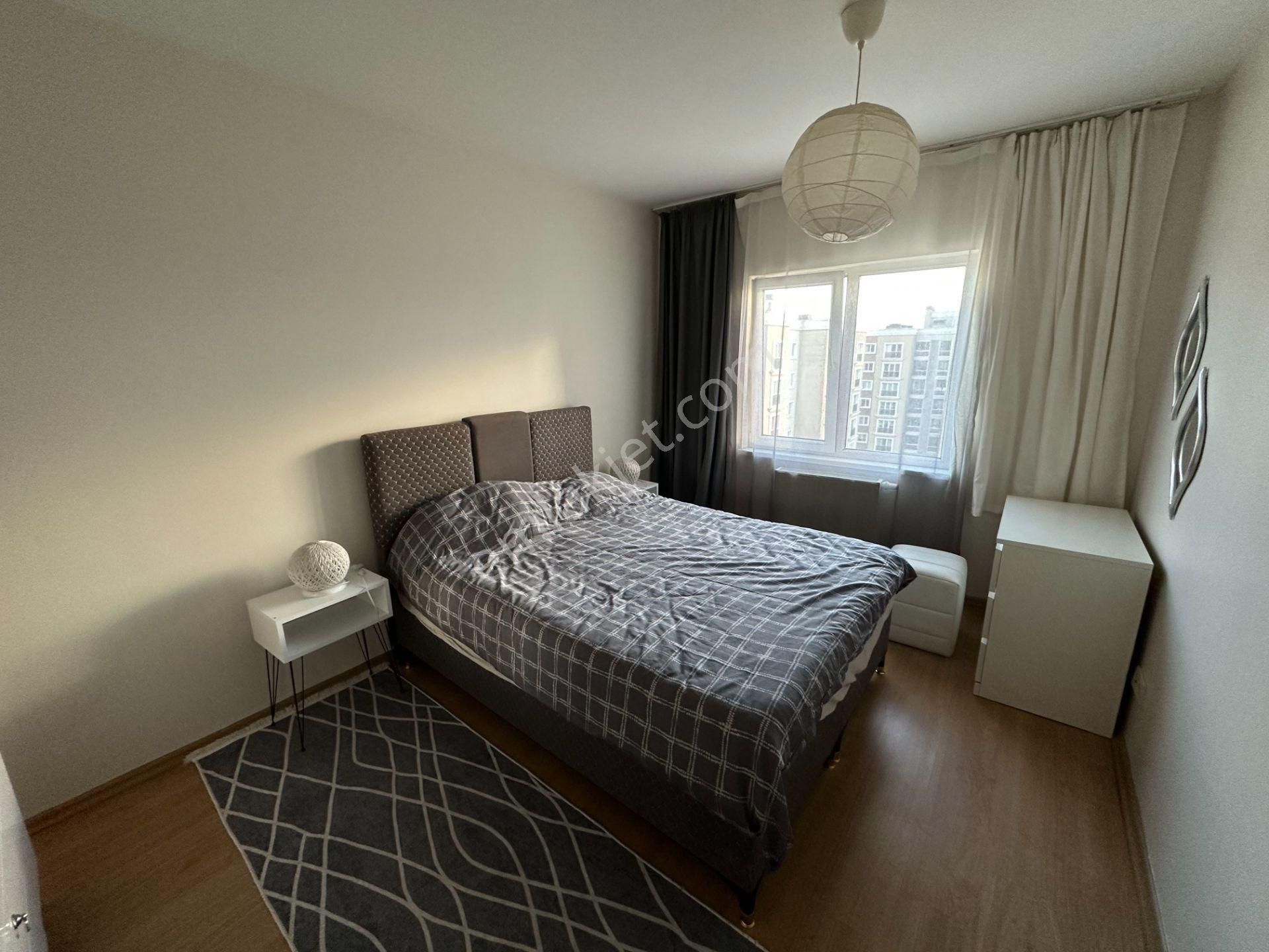 Zeytinburnu Sahilpark Konutları 1+1 Eşyalı Daire Kısmi Deniz Manzaralı - Görsel 11