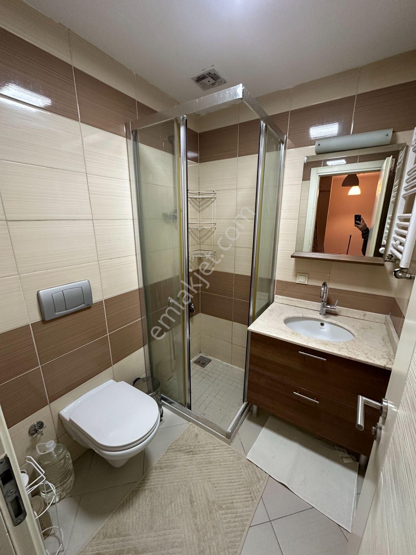 Zeytinburnu Sahilpark Konutları 1+1 Eşyalı Daire Kısmi Deniz Manzaralı - Görsel 15