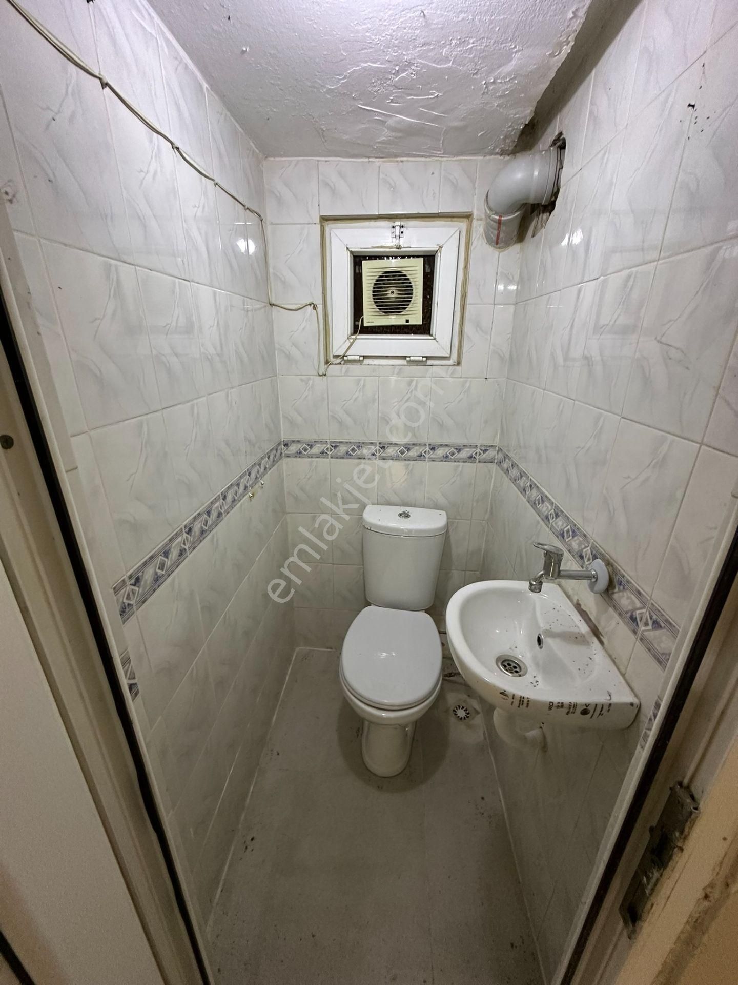 Sarıyer Merkez'de Köşe Konumlu Cadde Cepheli Extra Depo Alanlı - Görsel 19