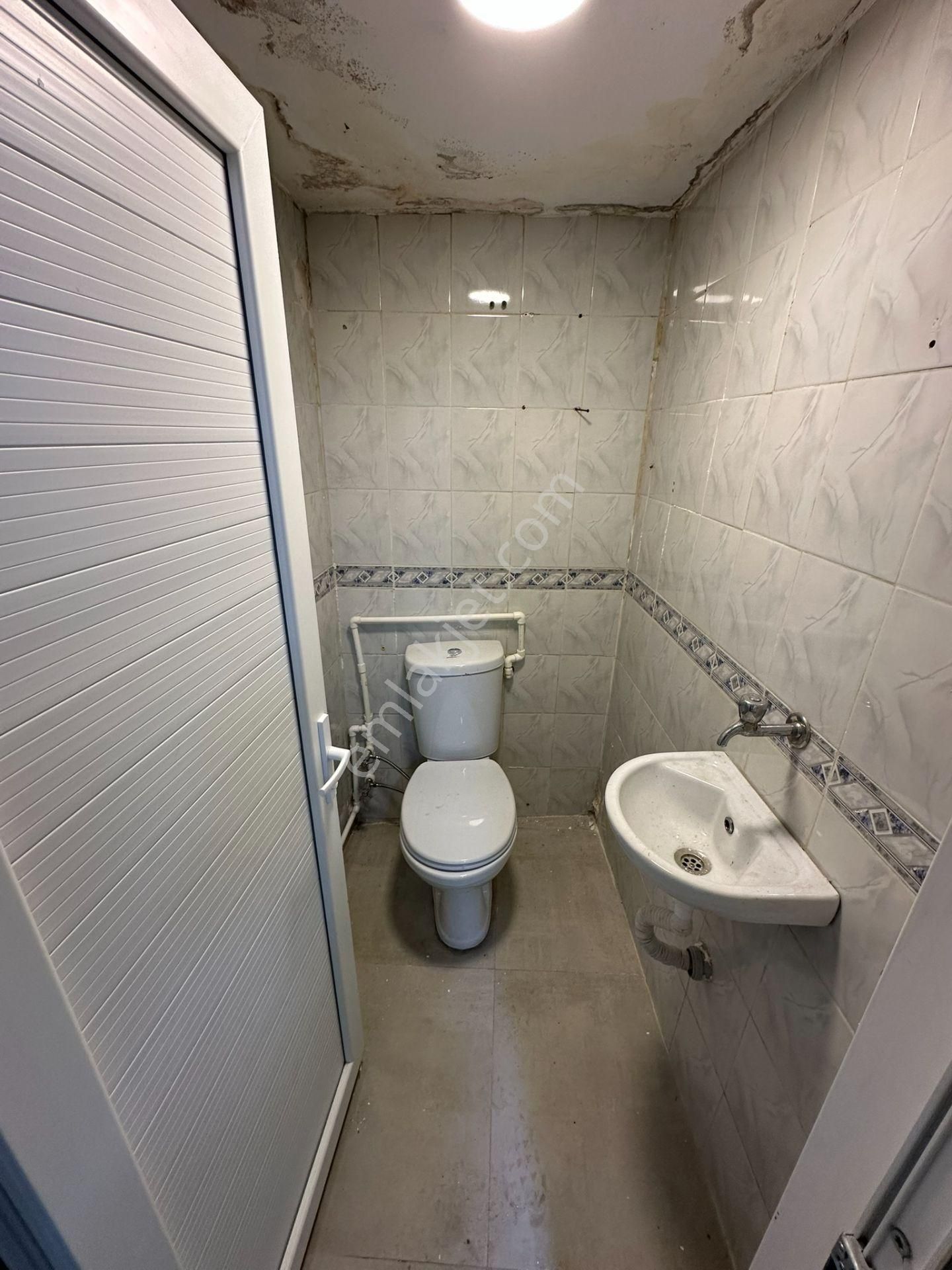 Sarıyer Merkez'de Köşe Konumlu Cadde Cepheli Extra Depo Alanlı - Görsel 18