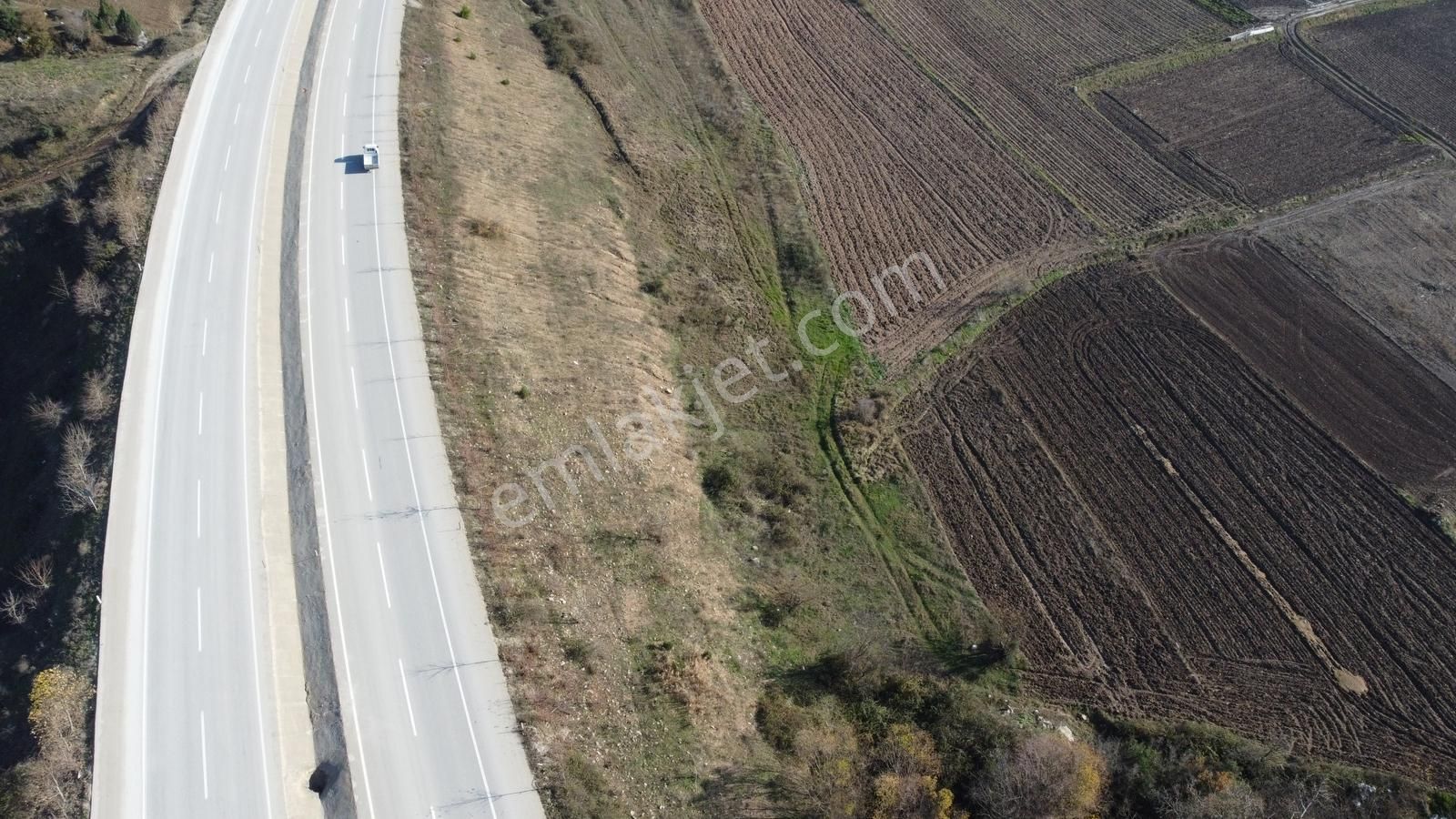 Karataş'tan Ana Asfalta Cephe Harika Bir Hobi Bahçesi - Görsel 9