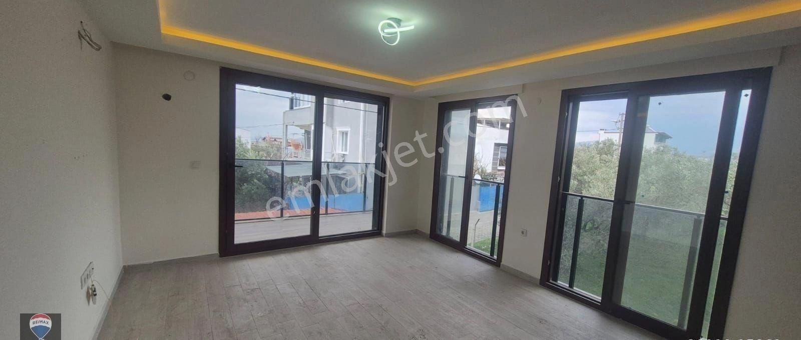 Kuşadası Davutlar Mahallesı Ionıa Evlerınde 4+1 Denız Manzaralı Çatı Dubleks - Görsel 2