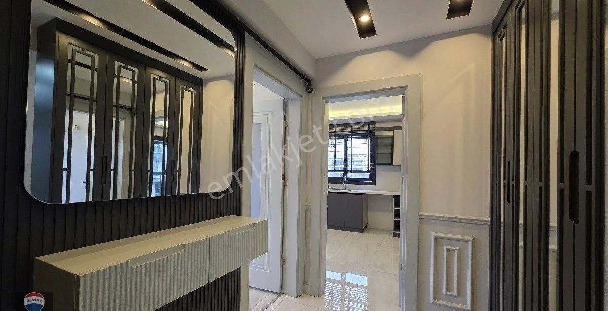 Aydın Efeler'de 3+1 Doğalgaz Yerden Isıtmalı Kiralık Daire - Görsel 8