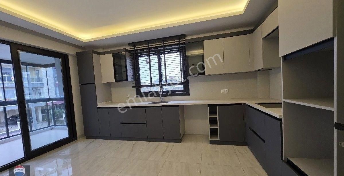 Aydın Efeler'de 3+1 Doğalgaz Yerden Isıtmalı Kiralık Daire - Görsel 24