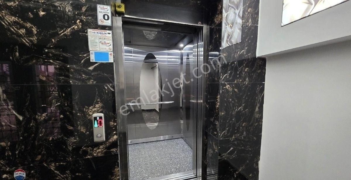 Aydın Efeler'de 3+1 Doğalgaz Yerden Isıtmalı Kiralık Daire - Görsel 6