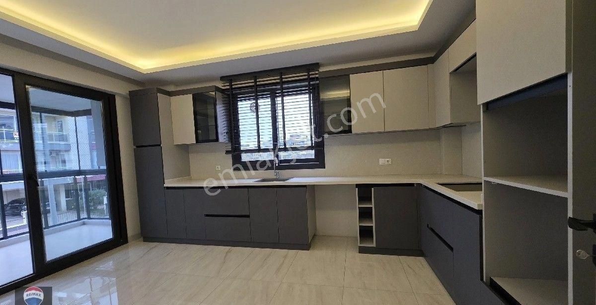 Aydın Efeler'de 3+1 Doğalgaz Yerden Isıtmalı Kiralık Daire - Görsel 32