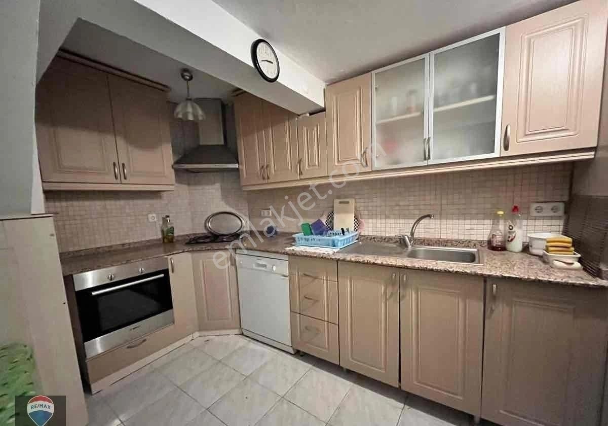 Plaja Yakın Migros Karşısı Kiralık Eşyalı Bahçeli Ev - Görsel 3