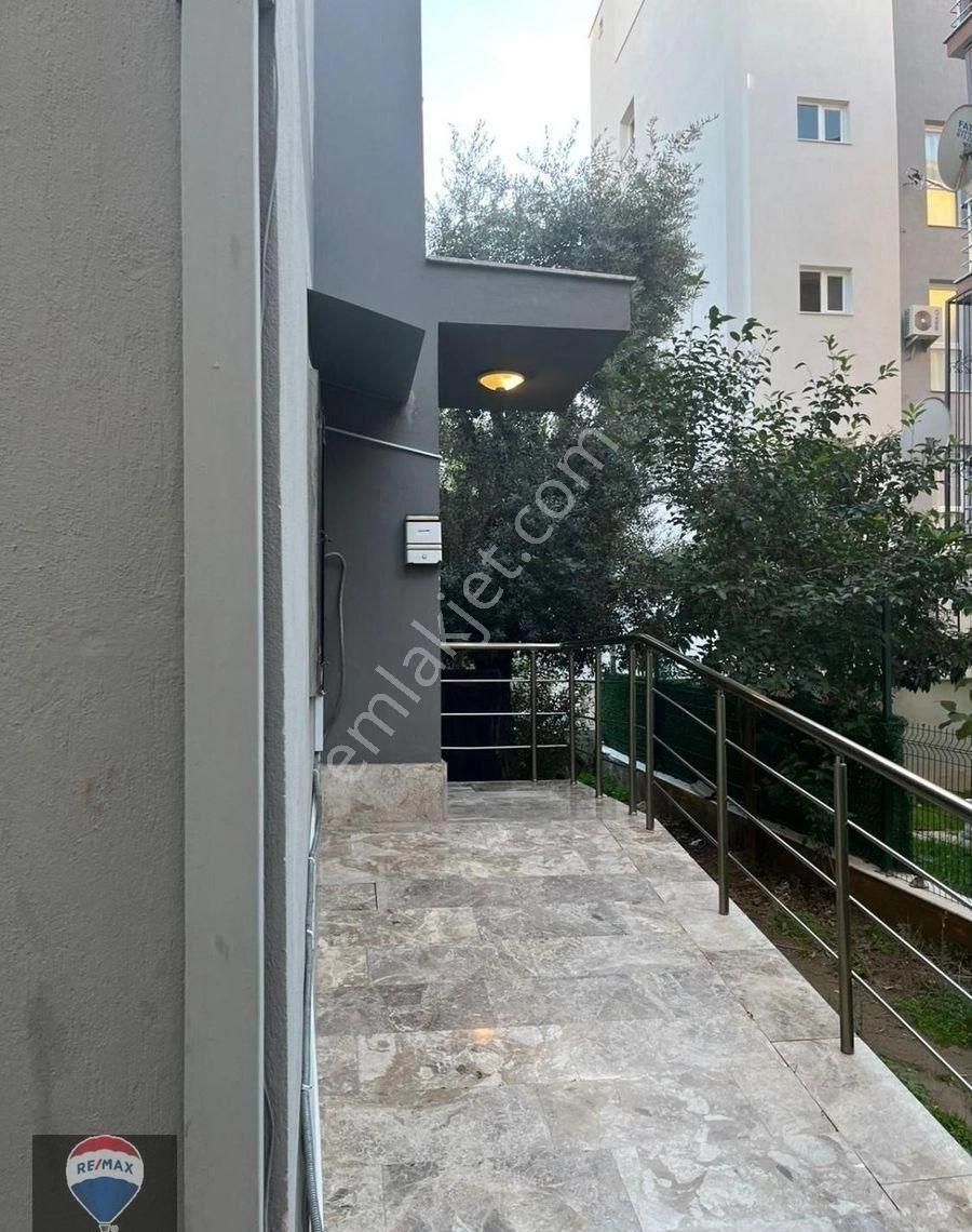 Kuşadası Ege Mahallesi 1+1 Eşyalı • Bahçe Katı • Doğalgazlı Kiralık Daire - Görsel 6