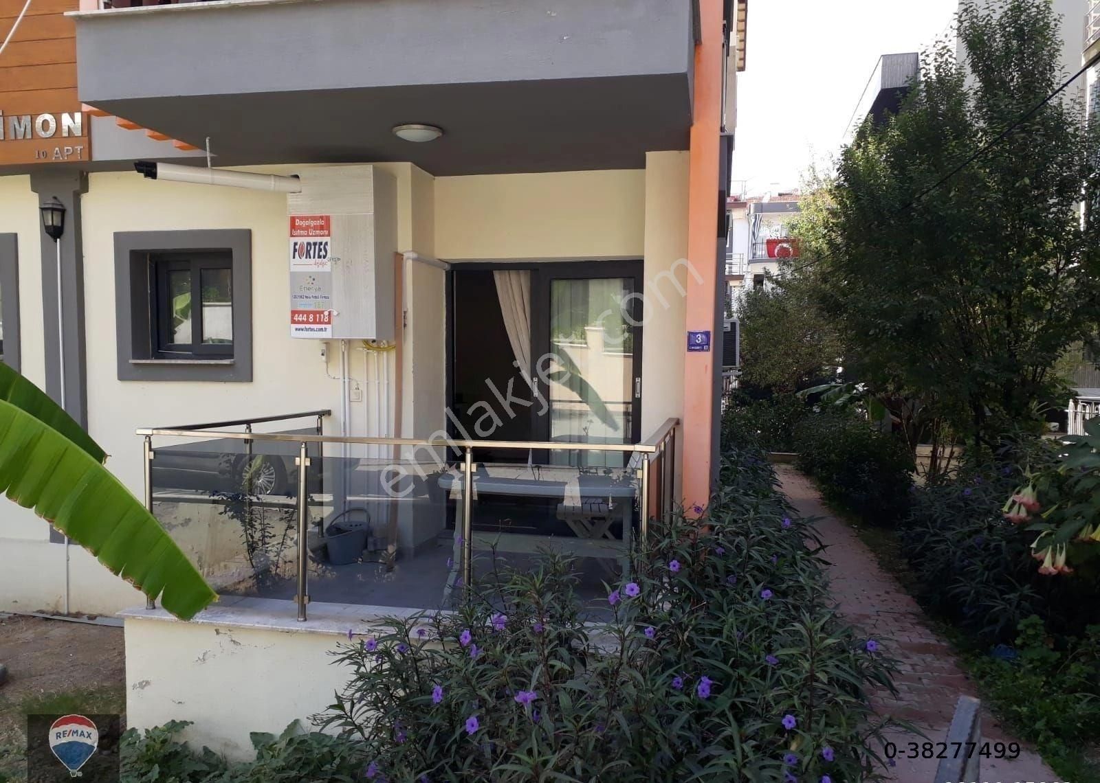 Kuşadası Ege Mahallesi 1+1 Eşyalı • Bahçe Katı • Doğalgazlı Kiralık Daire