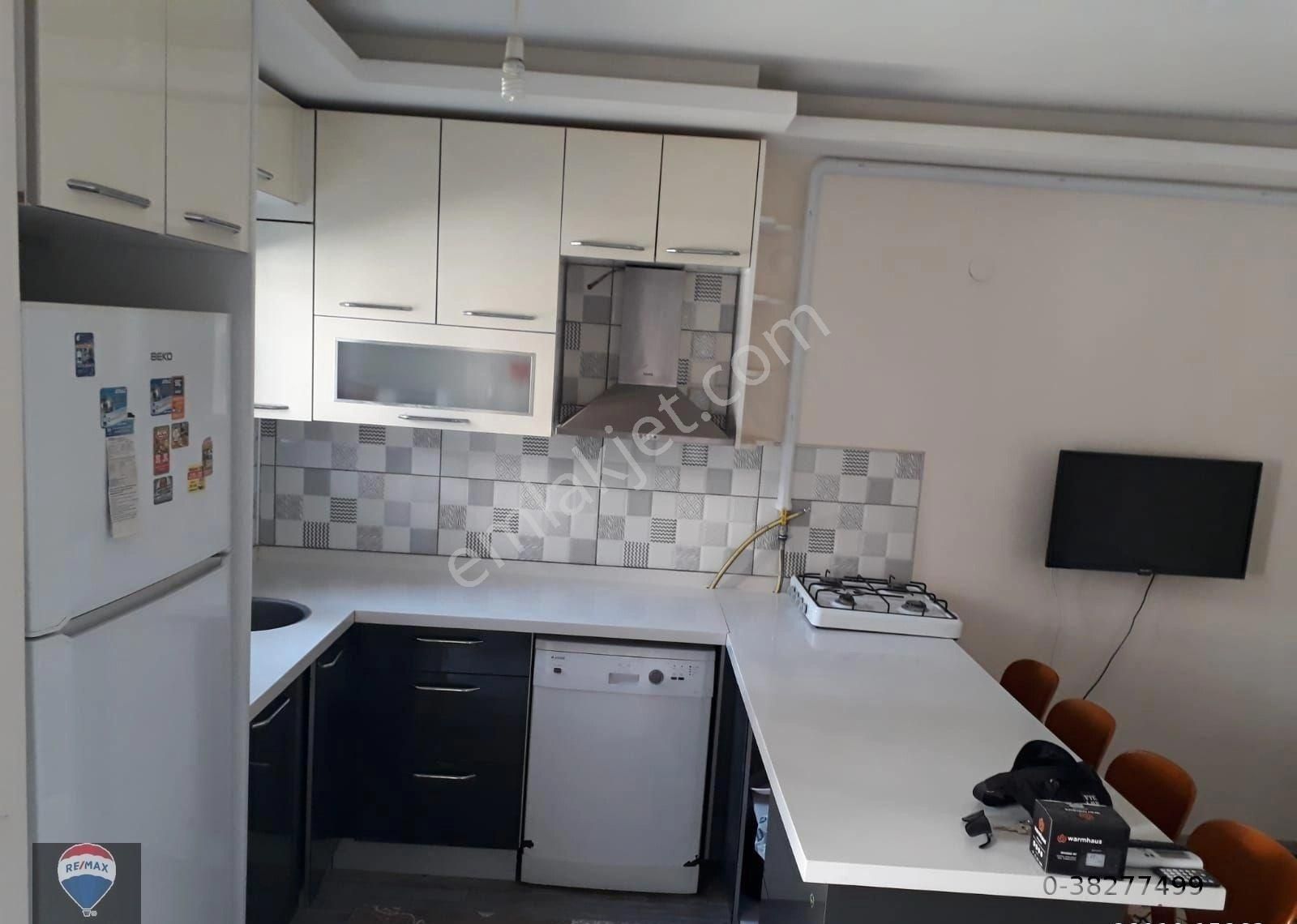 Kuşadası Ege Mahallesi 1+1 Eşyalı • Bahçe Katı • Doğalgazlı Kiralık Daire - Görsel 4