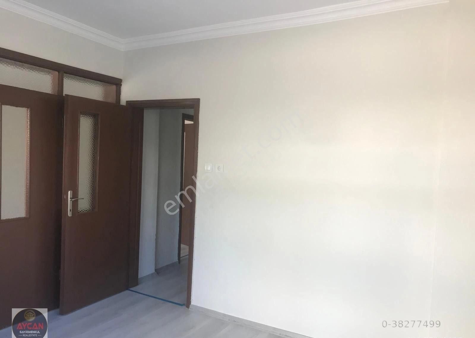 Aycan Gayrimenkulden Biga Cumhuriyet Mahallesinde 3+1 Kiralık Daire - Görsel 11