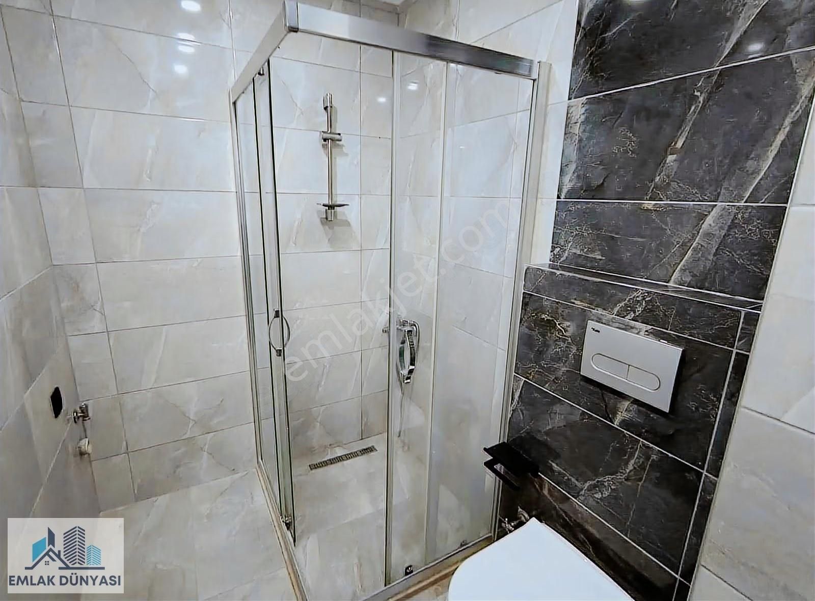 Emlak Dünyasından Ayrı Mutfaklı Balkonlu 5yıllık Binada Şık 2+1 - Görsel 22