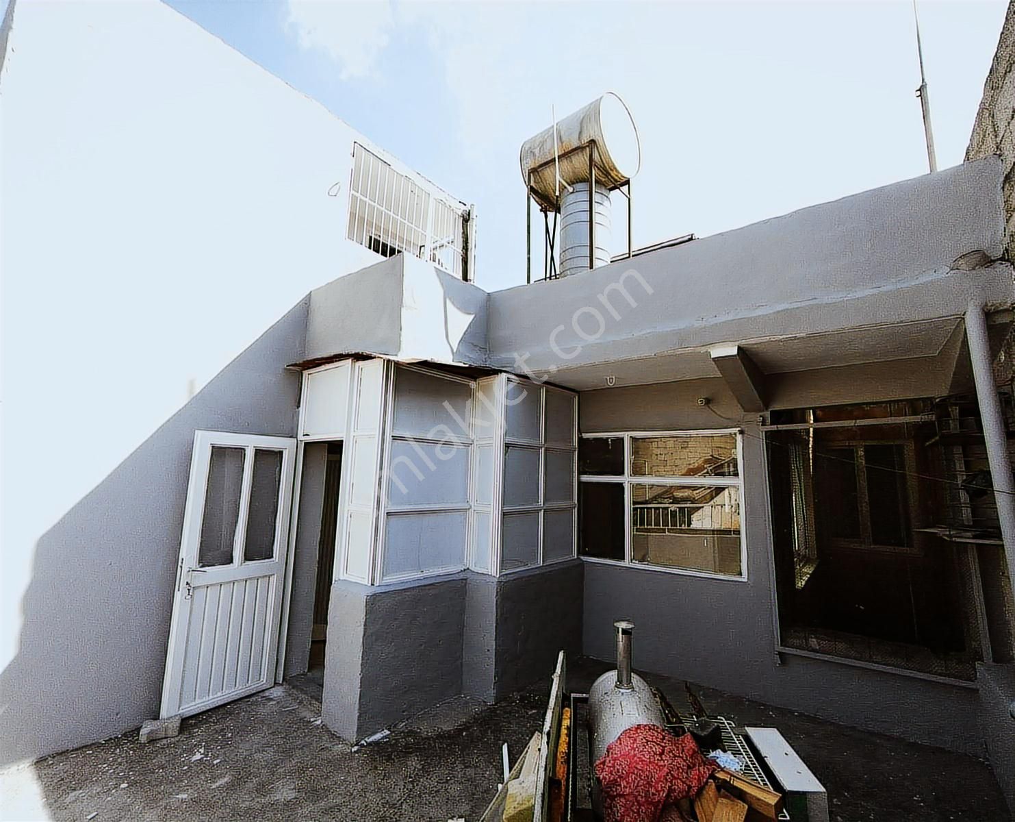 Mestanzade'de Fırsat ! 1+1 Fiyatına 3 Katlı Komple Müstakil Bina - Görsel 18