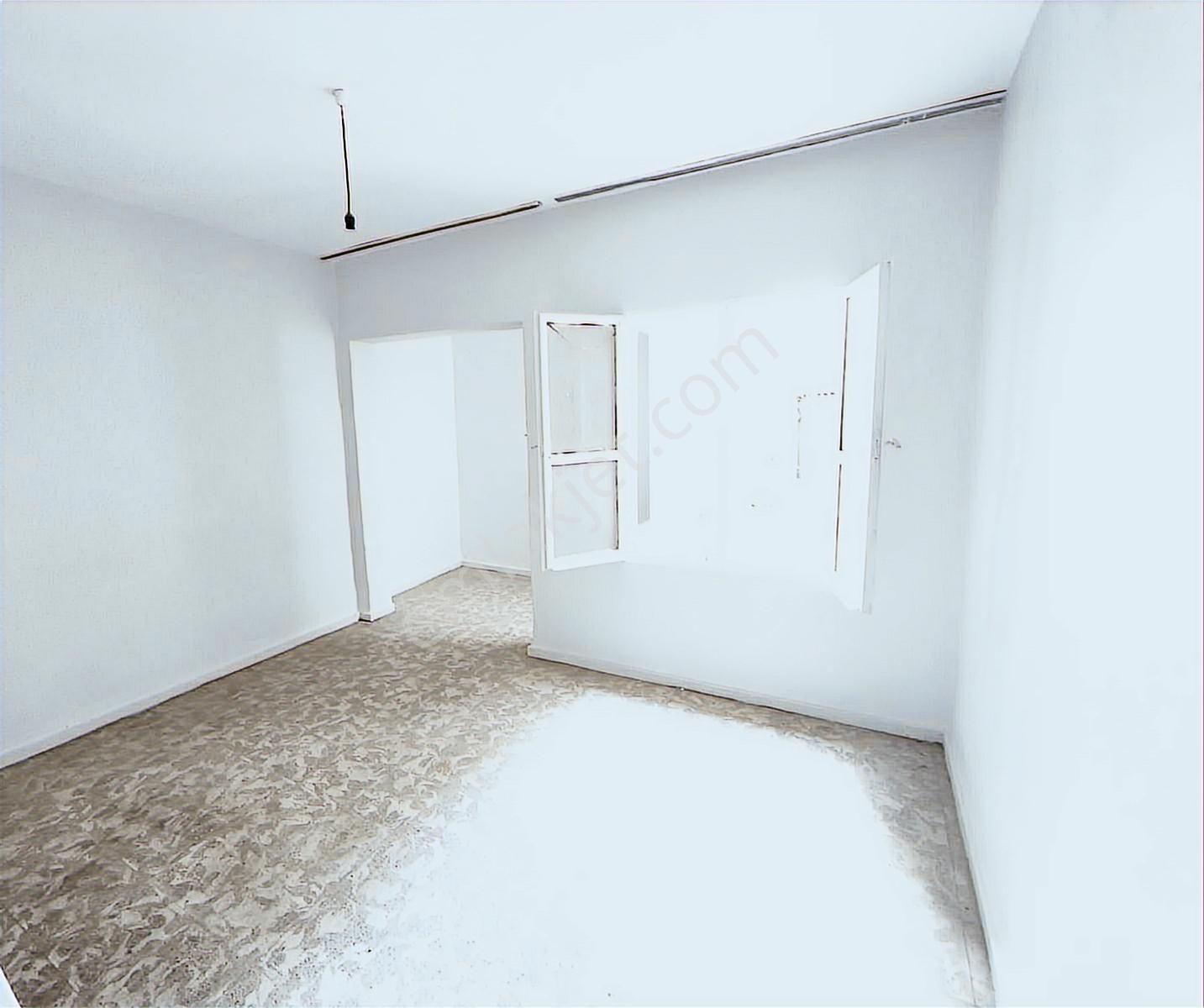 Mestanzade'de Fırsat ! 1+1 Fiyatına 3 Katlı Komple Müstakil Bina - Görsel 6