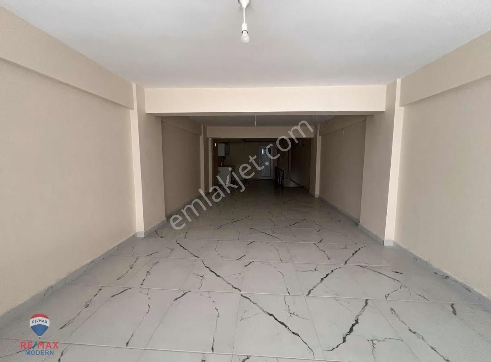 Recep Erdoğan'dan Bulvara Cephe 160 M2 Kiralık Dükkan - Görsel 5