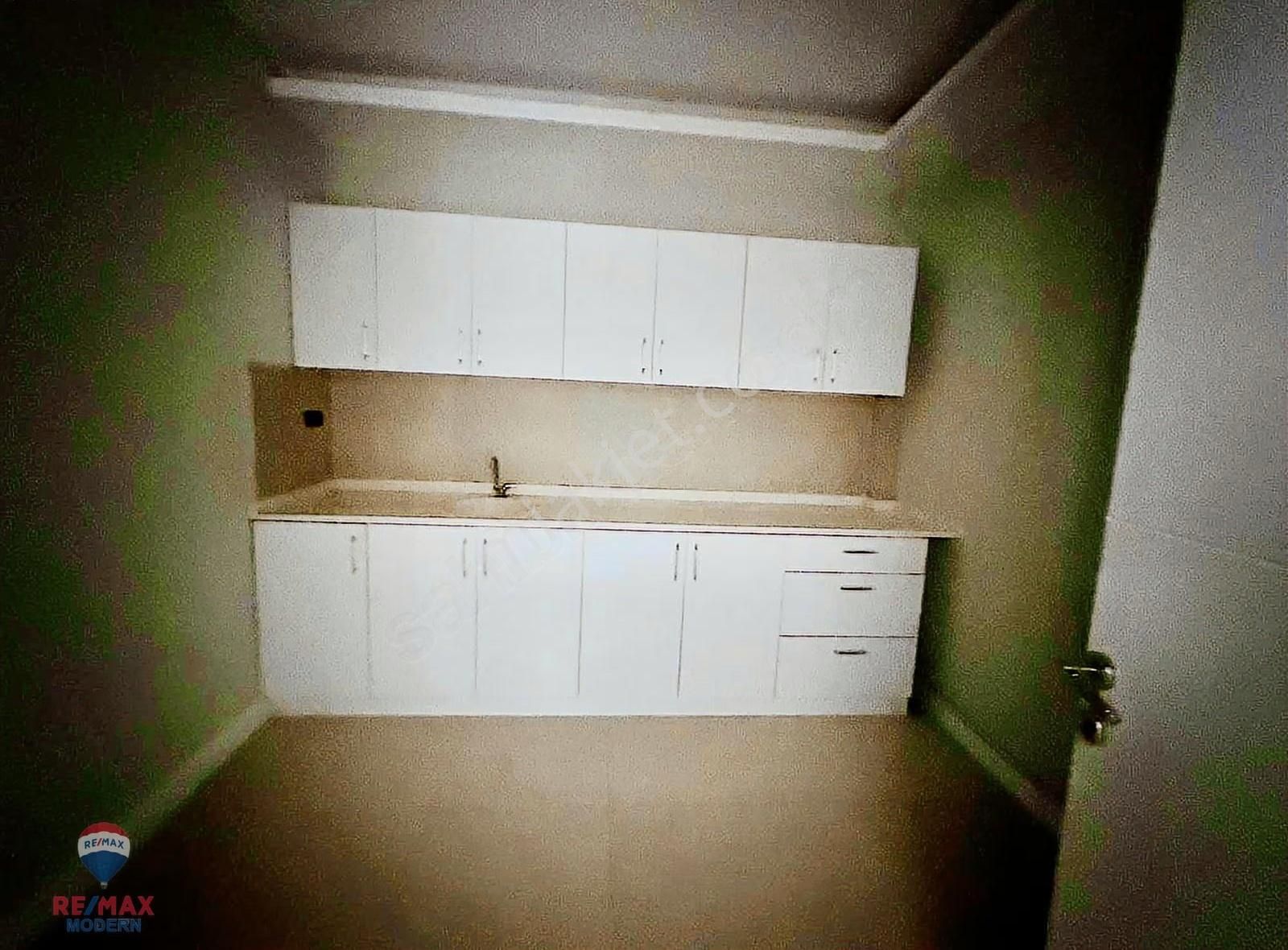 Asuman Mütevellioğlu'ndan Kiralık Geniş Cepheli Masrafsız Dükkan - Görsel 7