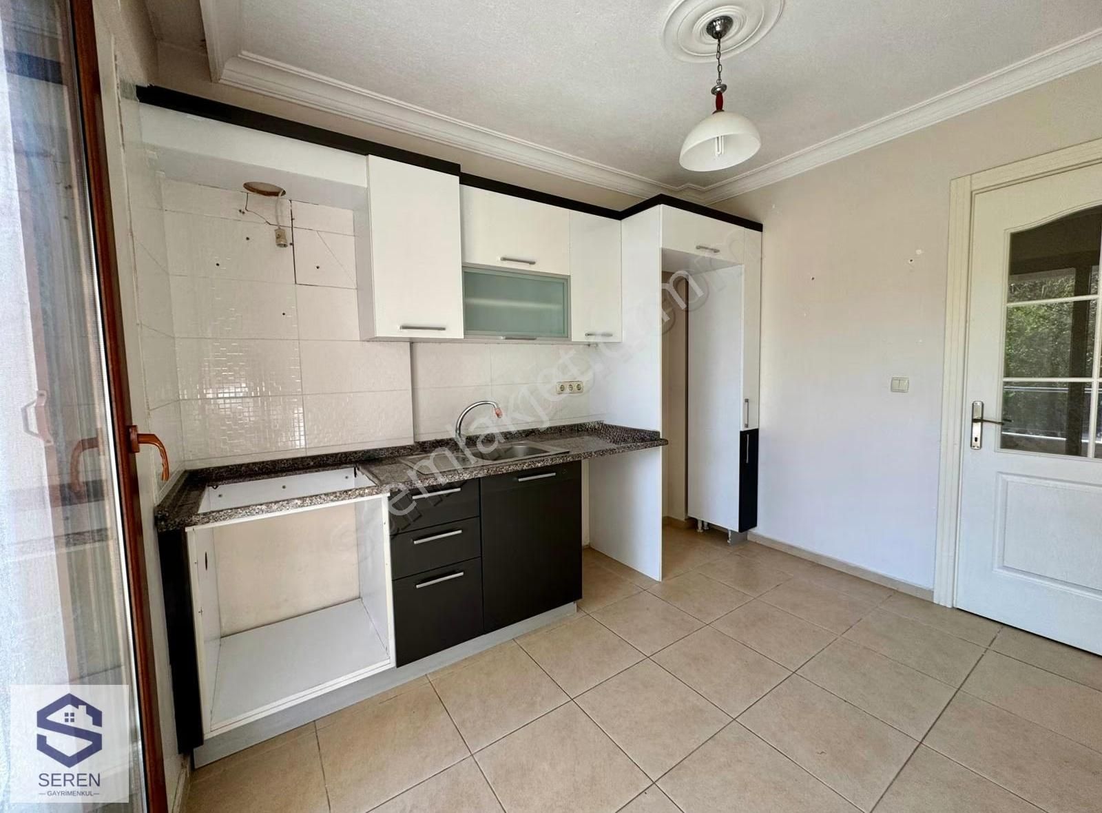 Seferihisar Sığacık Mah Ayrı Mutfak 2+1 Kiralık Daire - Görsel 2
