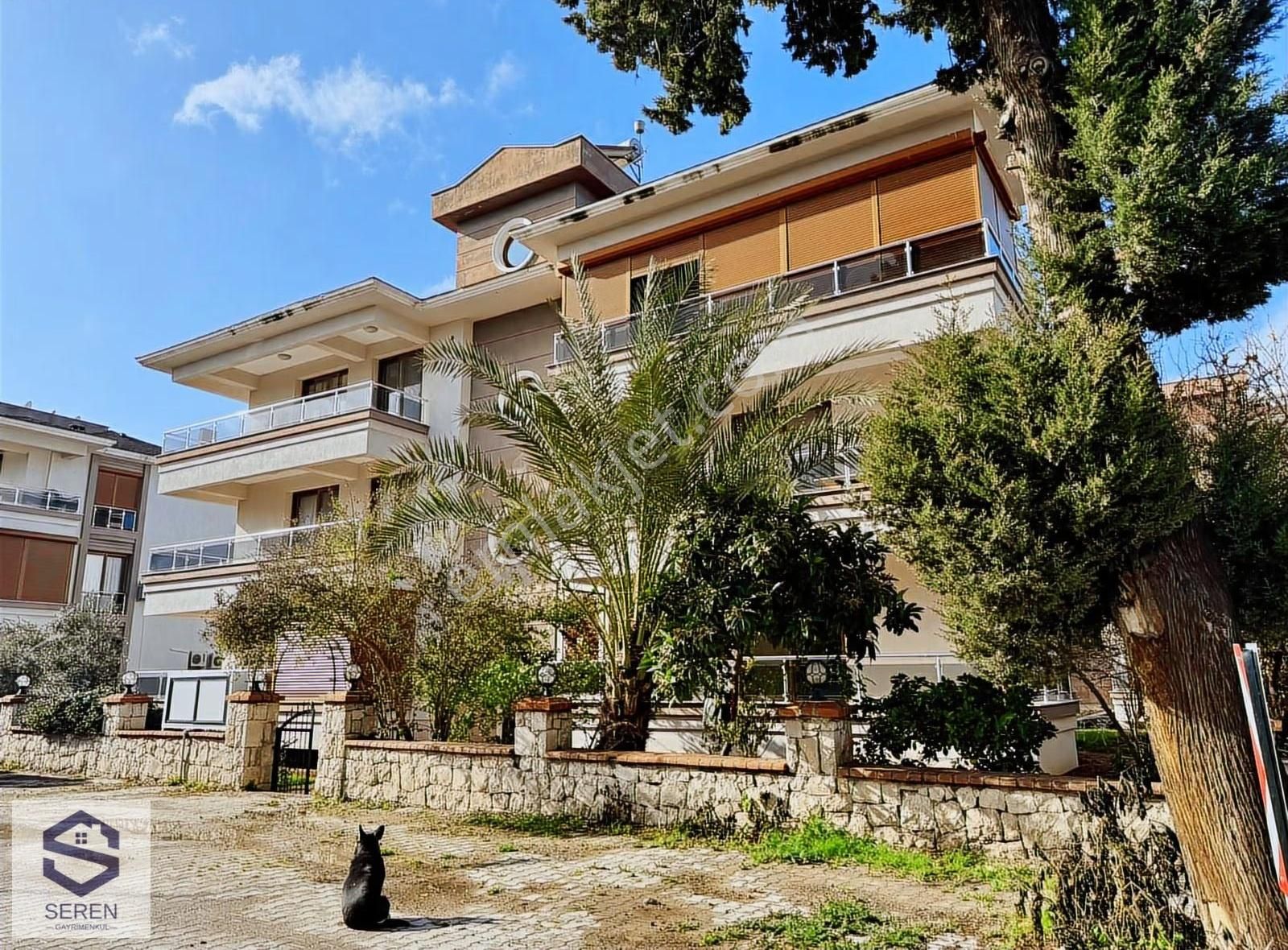 Seferihisar Sığacık Mah Ayrı Mutfak 2+1 Kiralık Daire