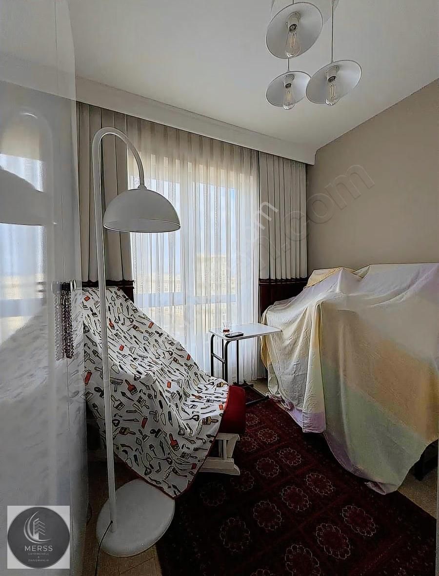 Ümraniye Tantavı Mah. Millet Sitesinde 130 M2 3+1 Daire - Görsel 5