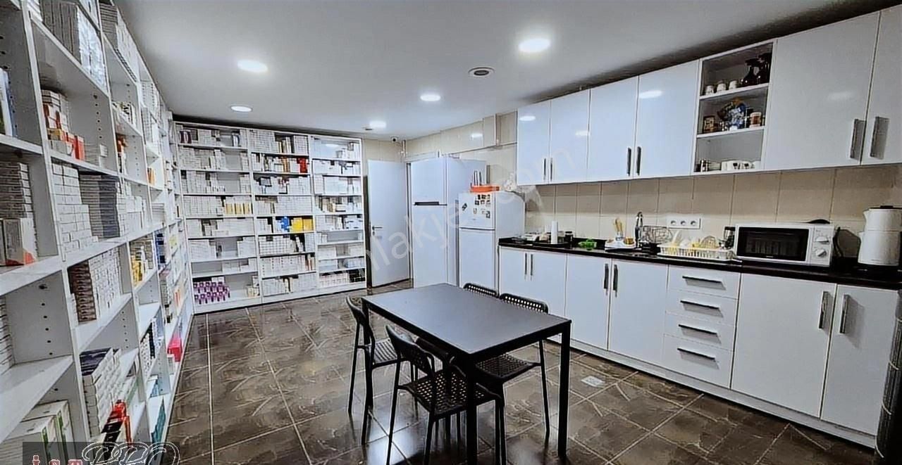 Fulya Satılık Emsalsiz Çift Cepheli 220m2 Koşe Mağaza - Görsel 3