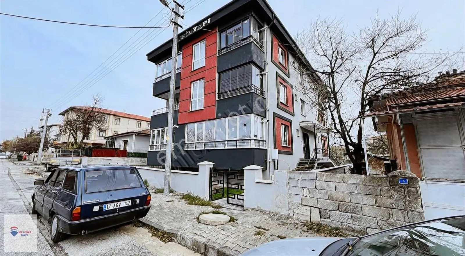 Remax Dem'den İnönü Mahallesi Satılık 1+1 Daire