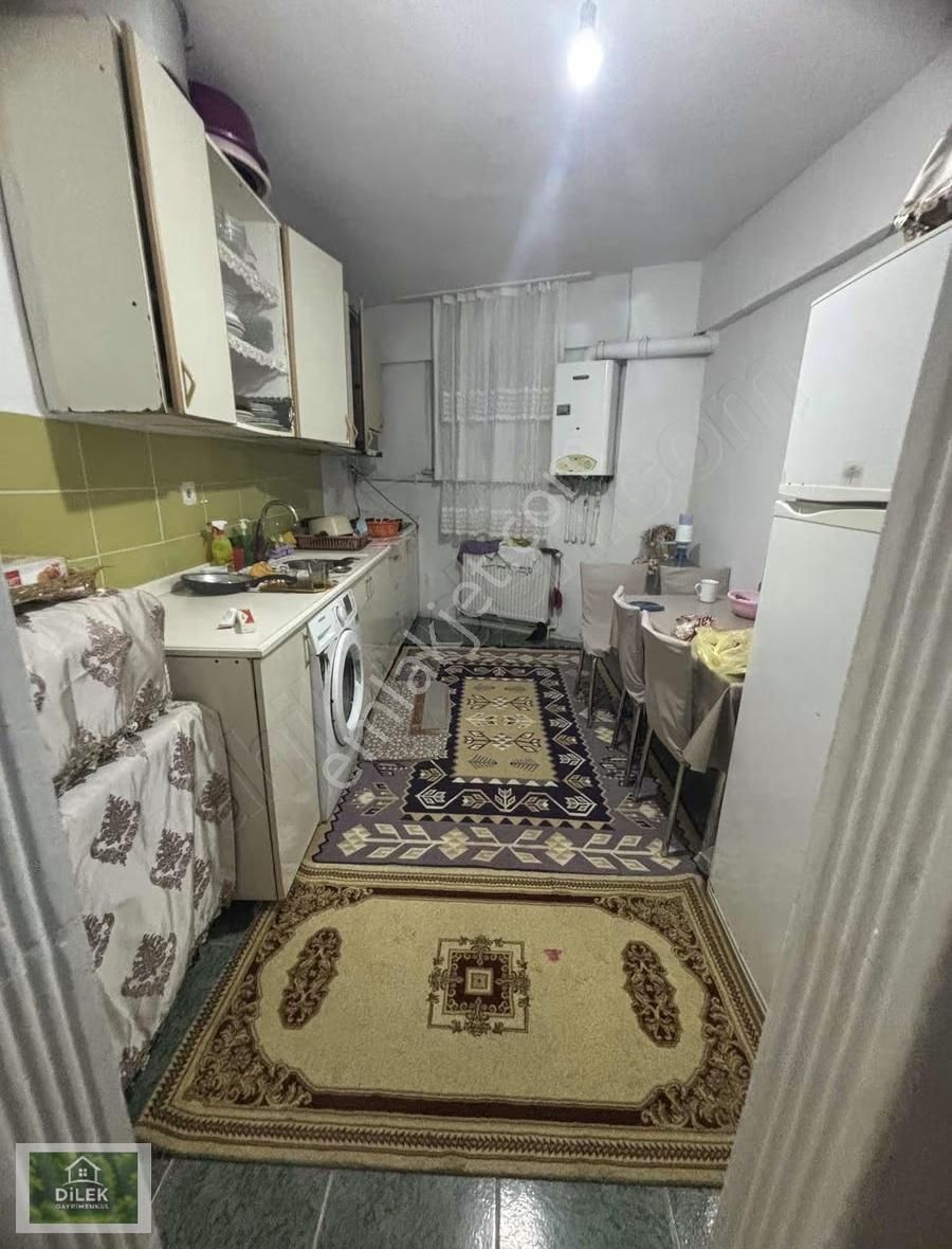 185/40 Hisseli 3 Katlı Bına Satılık Daıre Yatırıma Uygundur - Görsel 12