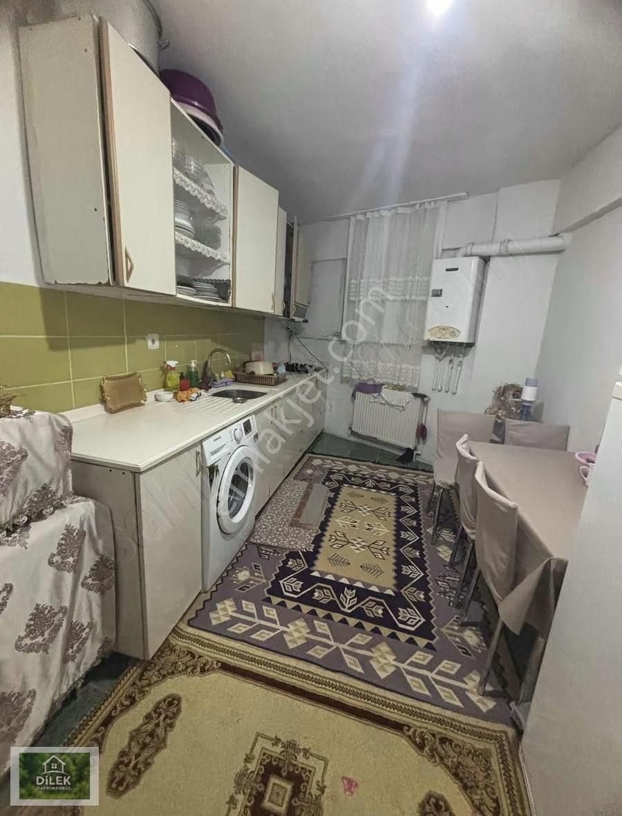 185/40 Hisseli 3 Katlı Bına Satılık Daıre Yatırıma Uygundur - Görsel 20