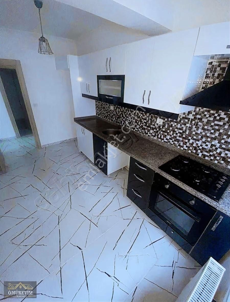 Ömürevimden 600 Evler Mah. Ara Kat 2+1 Daire 4/5 Yaş