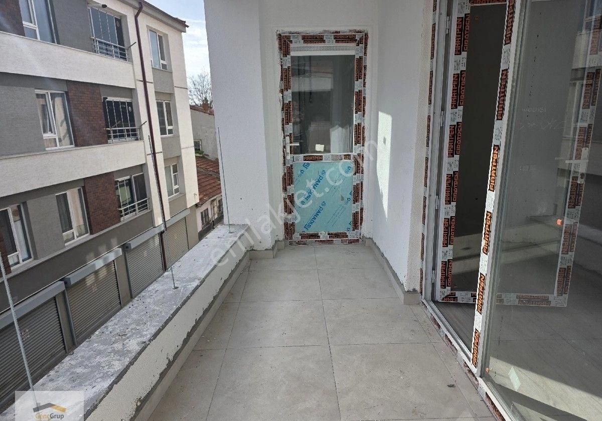 *genç Grup*şarhöyük Anıt Park Yakını Özel Garajlı Lüx 3+1 - Görsel 3