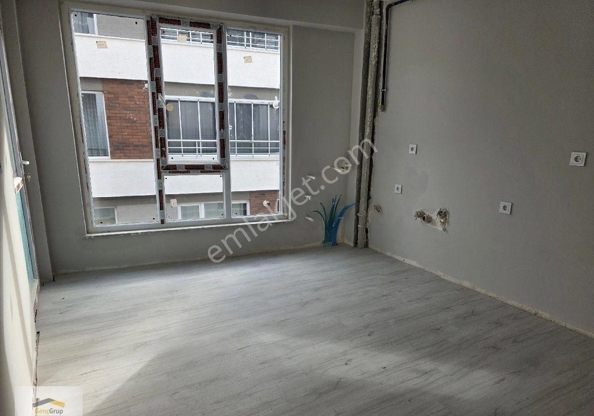 *genç Grup*şarhöyük Anıt Park Yakını Özel Garajlı Lüx 3+1 - Görsel 5