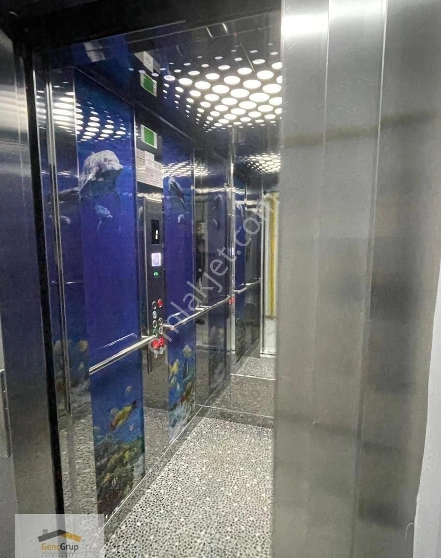 *genç Grup* Çamlıca Mah. Özel Garajlı, Asansörlü Full Eşyalı 3+1 - Görsel 23